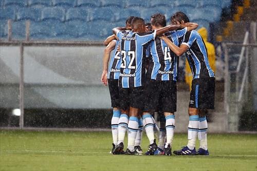 Grêmio vence Ipiranga na estreia do Gauchão