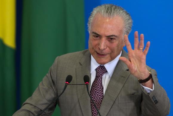 Planalto faz balanço positivo de seis meses de governo Temer