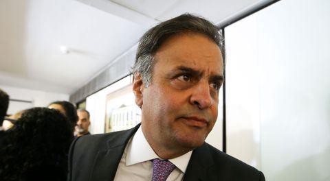 STF afasta Aécio do mandato e determina recolhimento domiciliar noturno