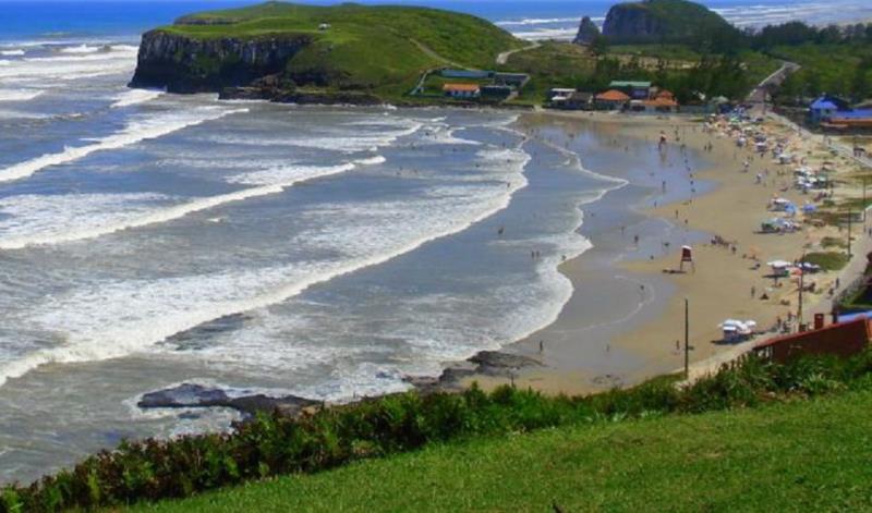 Praias estão liberadas para banho