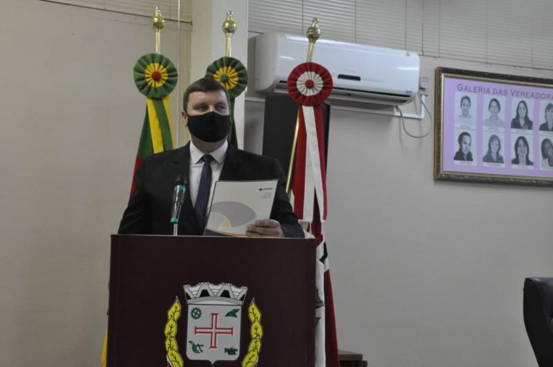 “Assim como secretário, vou prezar pelo atendimento igualitário”, diz Gilson Becker em posse