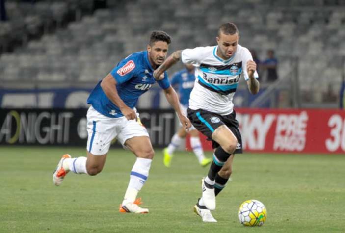 Grêmio volta a jogar mal e perde para o Cruzeiro no Mineirão