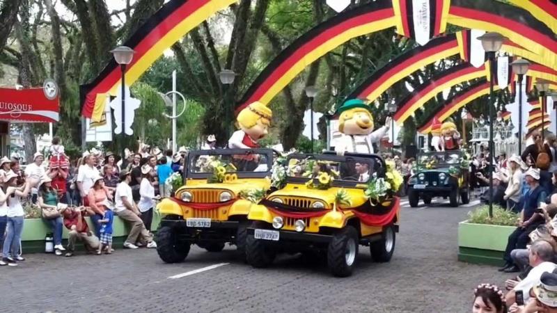 Desfile Temático promete alegria e encanto para a manhã deste domingo