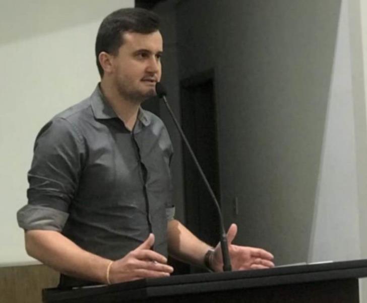 “Nós representamos a comunidade e precisamos do contato dela” afirma Ezequiel Stahl