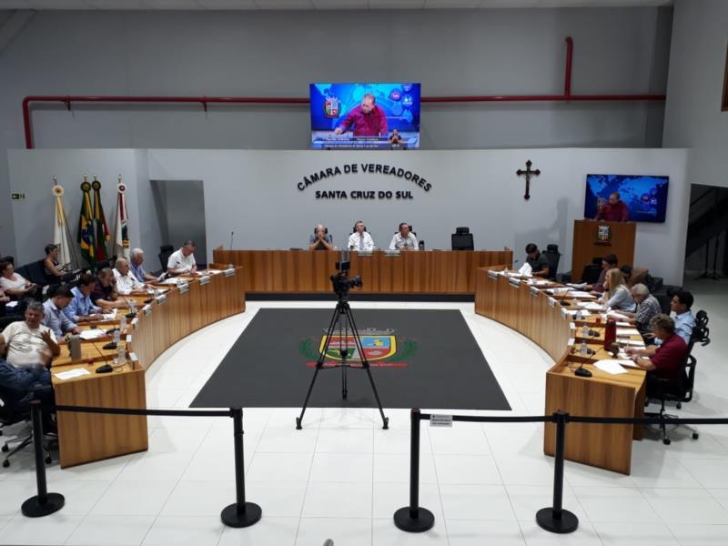 Pedido do PSDB para abertura de comissão processante será analisado nesta segunda