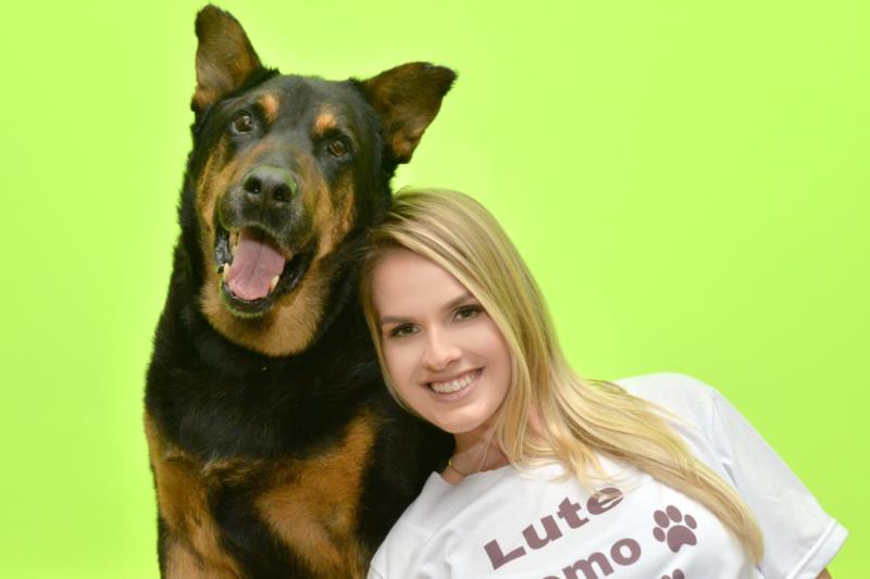 “A política transforma a vida das pessoas e a vida dos animais. Por isso, me coloco à disposição da comunidade”, diz Bruna Molz