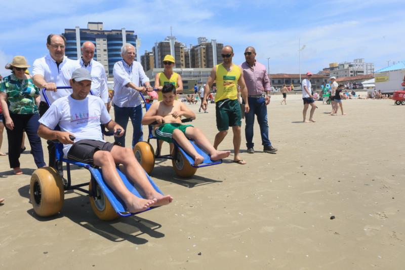 Operação Verão para Todos oferece serviços e entretenimento no Litoral