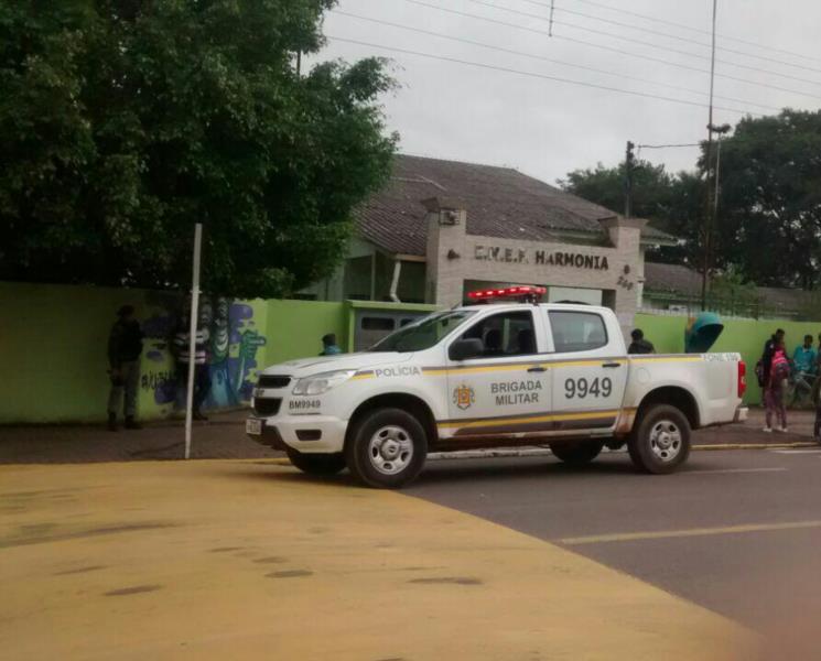 Contra drogas e assaltos, Brigada Militar realiza Operação Avante Escolar