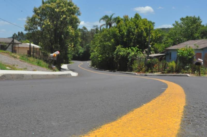 Vera Cruz inaugura série de obras de infraestrutura