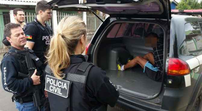 Marido é preso por mandar matar a mulher na frente da filha