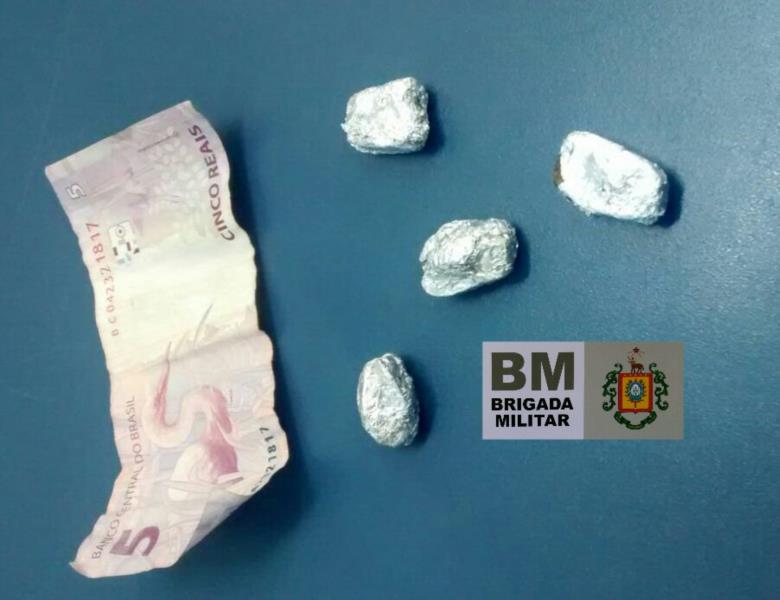 Brigada Militar apreende menor por tráfico