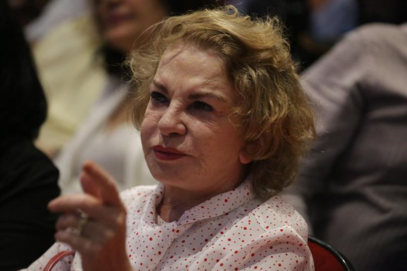 Marisa Letícia, ex-primeira dama e esposa de Lula, não tem fluxo cerebral