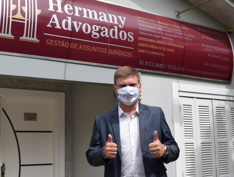 “Vou procurar ser um articulador do governo, para que as coisas aconteçam no Legislativo”, diz Henrique Hermany