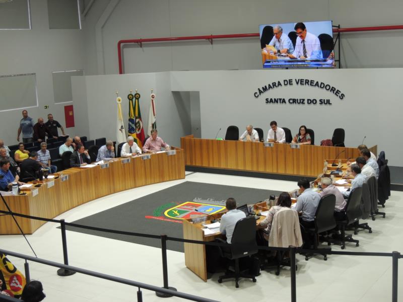 Projeto de inserção do conteúdo da Lei Maria da Penha nas escolas é aprovado