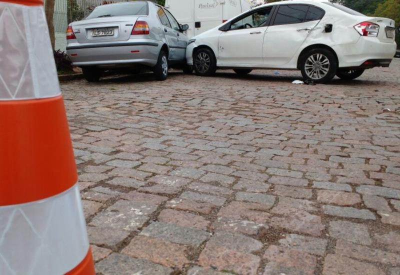 Mulher fica ferida em acidente em Santa Cruz