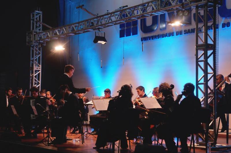 Orquestra da Unisc realiza concerto comemorativo