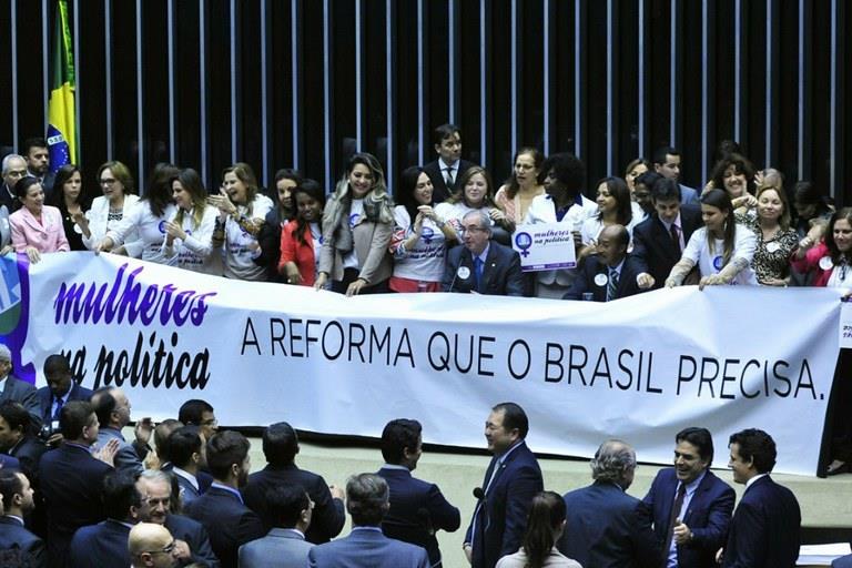 Apenas 12% das mulheres candidatas foram eleitas para prefeituras