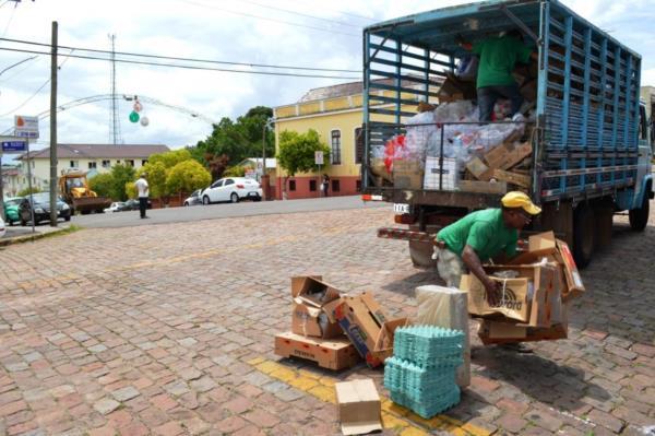 Coleta Seletiva recolhe mais de 400 toneladas de lixo em Vera Cruz