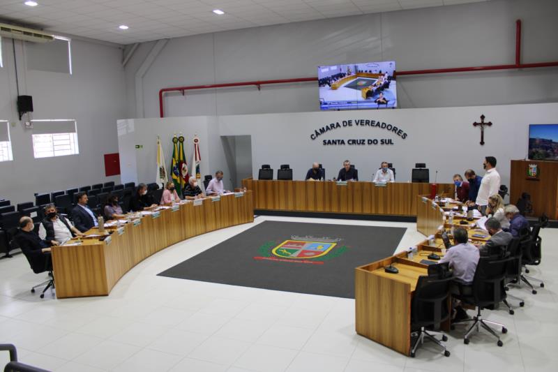 Câmara de Vereadores realiza sessão especial para debater contrato da Corsan