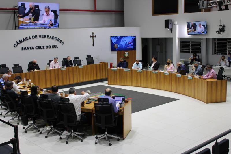 Alteração de decreto é única matéria nova da sessão da Câmara