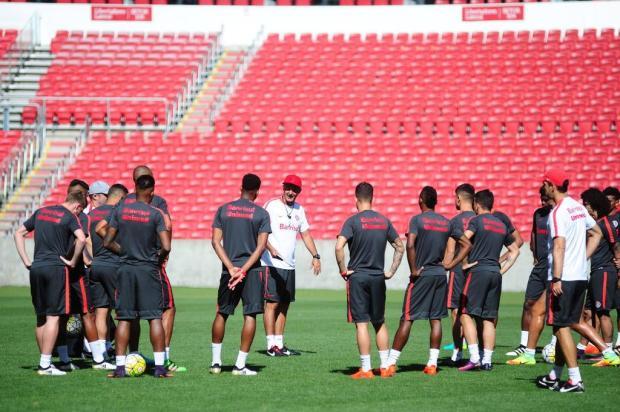 Com sonho de permanecer na Série A, Inter encara o Fluminense no Rio