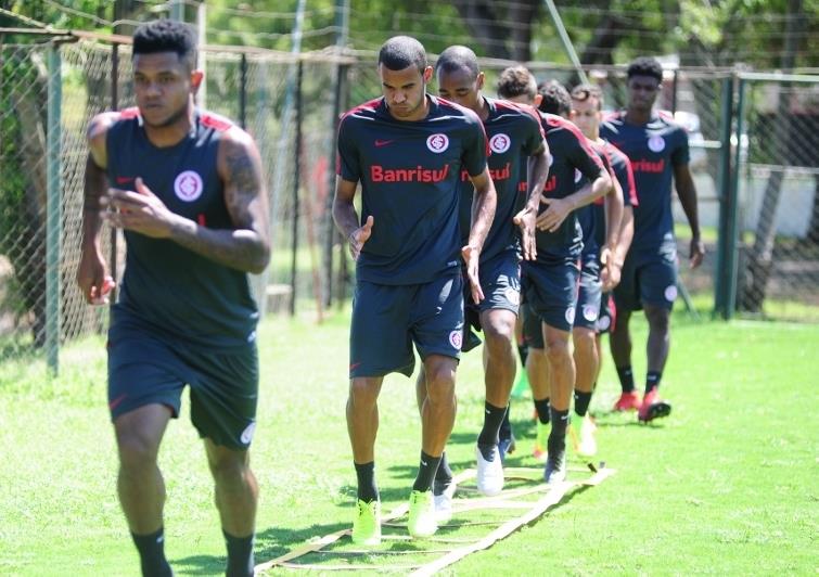 Colorado se reapresenta focado no clássico