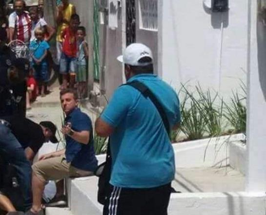 Mulher tenta cometer suicídio na frente de Luciano Huck durante gravação do “Caldeirão”