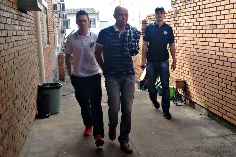 Acusado de matar ex-companheira em frente a hospital vai a júri popular