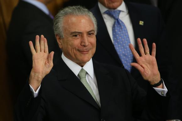 Temer deve ter um diplomata como porta-voz