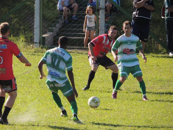 Guarani goleia e conquista vaga na final da Lifasc