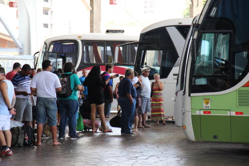 Passagens de ida e volta em ônibus intermunicipais podem ser compradas on-line