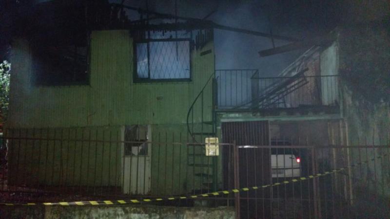 Família morre carbonizada em Passo Fundo