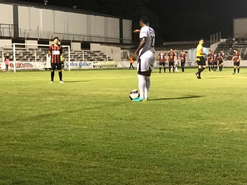 De virada, Santa Cruz derrota Guarani em estreia na Série A2