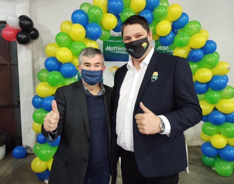 Mathias Bertram e Cesar Cechinato oficializam candidatura à majoritária de Santa Cruz