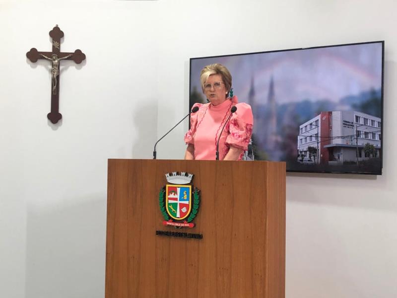 AO VIVO: Helena Hermany toma posse em Santa Cruz