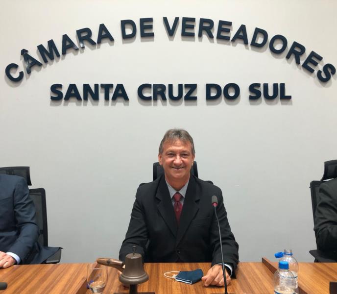 Ilário Keller é eleito presidente da Câmara de Vereadores de Santa Cruz