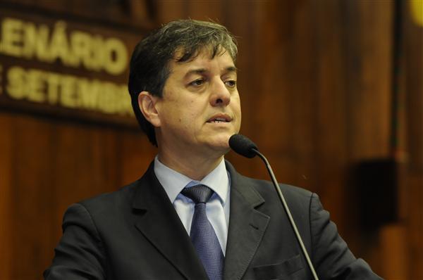 Deputado Edson Brum pode assumir secretaria no Governo Eduardo Leite
