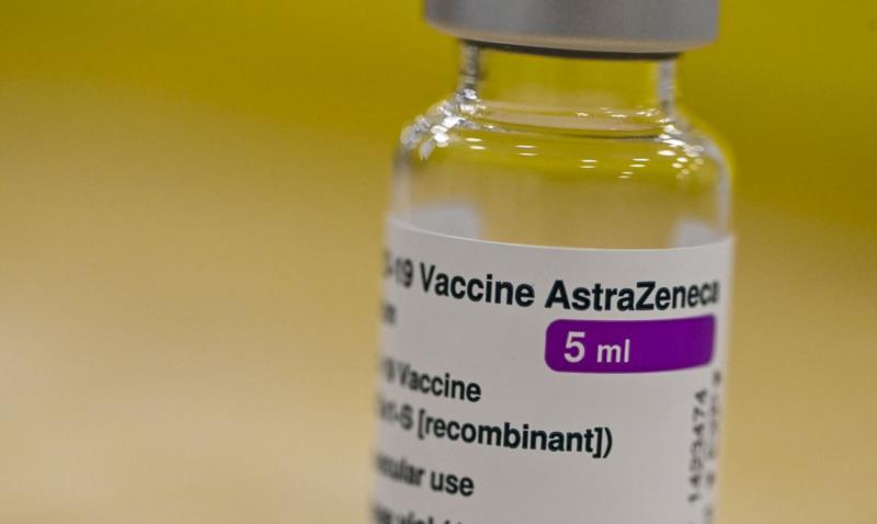 Santa Cruz segue com aplicação de primeiras doses da AstraZeneca para pessoas com comorbidades