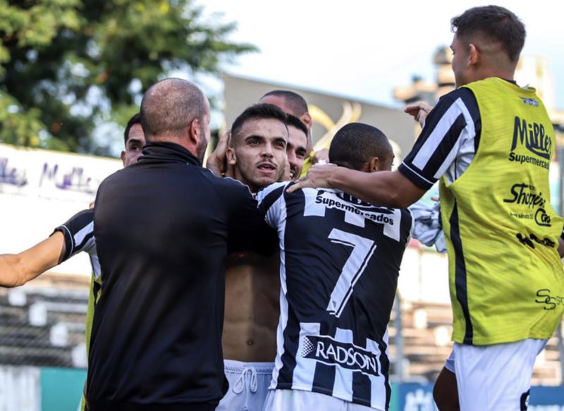 Nos acréscimos, Galo vence o São Gabriel pela Divisão de Acesso