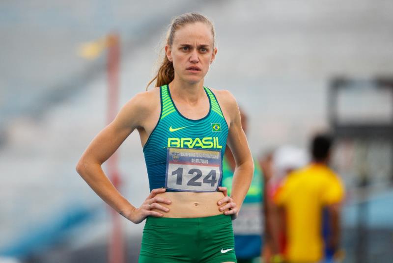 Jaqueline Weber disputa final no Campeonato Ibero-americano neste domingo