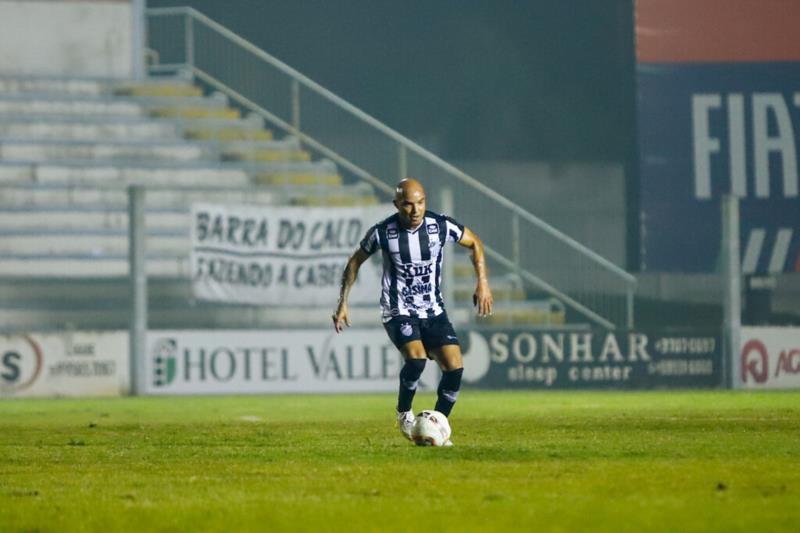 Galo perde para o Lajeadense fora de casa