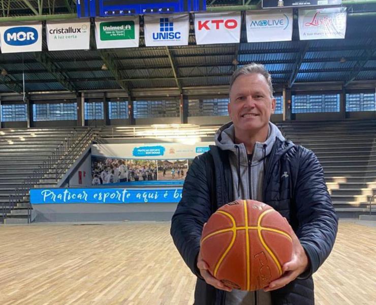 Rogério Klafke reforça equipe técnica do União Corinthians para disputa do NBB