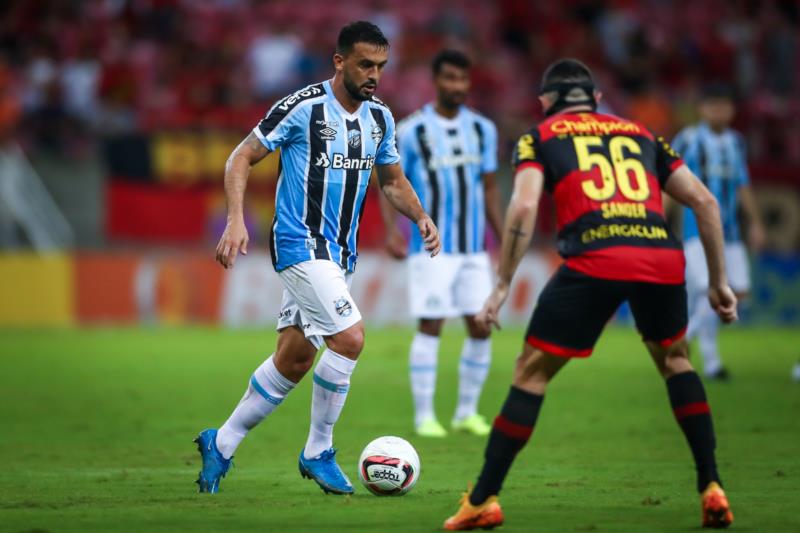 Grêmio empata com o Sport na Arena Pernambuco