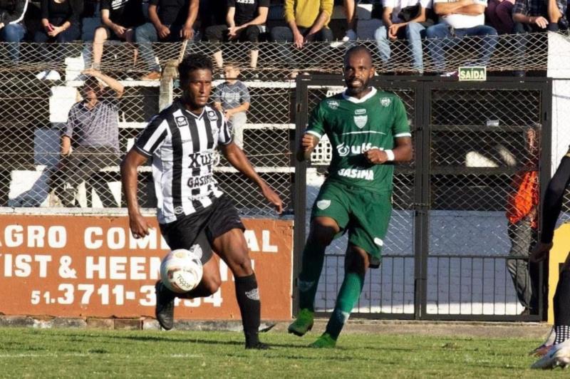 Técnicos da Dupla AveCruz acreditam em grandes jogos nas quartas de final da Divisão de Acesso