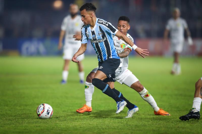 Grêmio empata com o Brusque pela Série B do Brasileirão