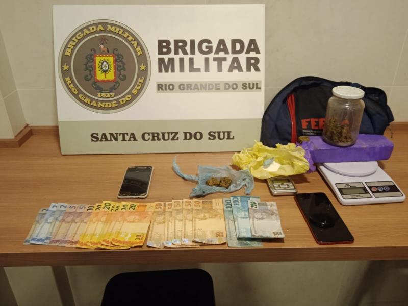 Homem é preso por tráfico de drogas no centro de Santa Cruz