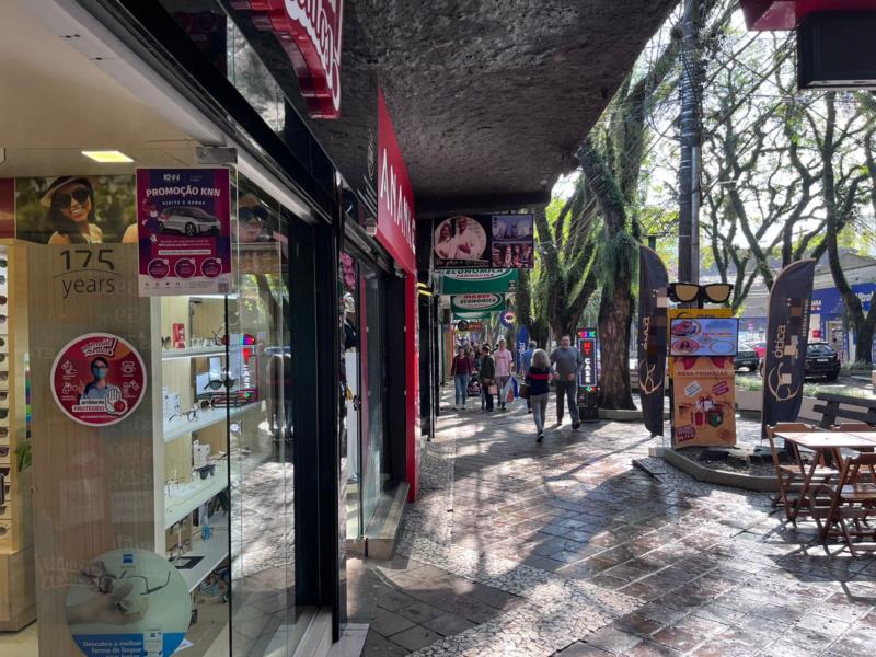 Comerciantes alertam para tentativa de golpe em Santa Cruz