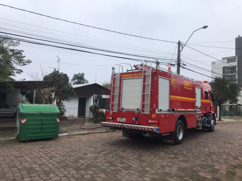 Princípio de incêndio em residência é registrado no Bairro Santo Inácio