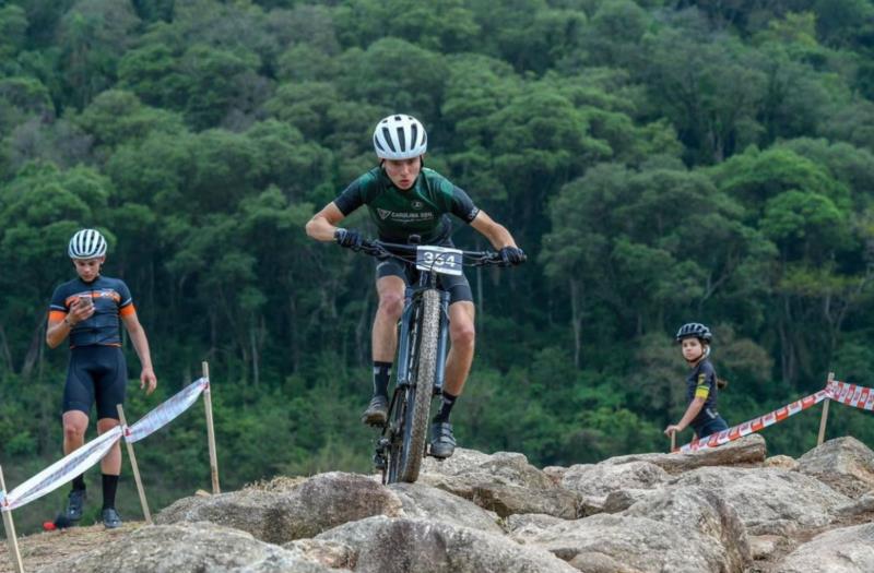 Ciclista santa-cruzense participa de competição internacional em São Paulo