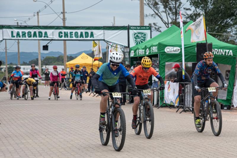 Etapa de Ciclismo atrai atletas de todo o Estado